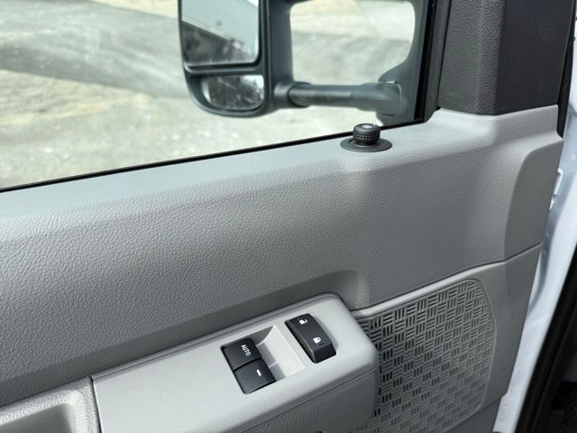 2026 Ford E-Series Cutaway Base - Photo 12