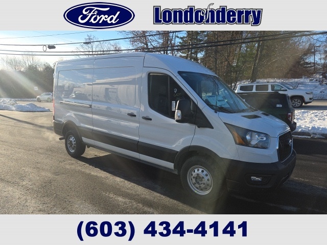 2026 Ford Transit Van Base's photo