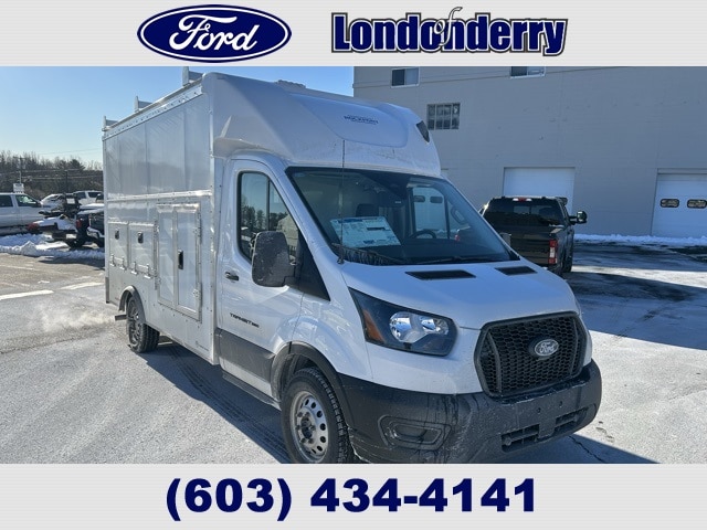 2026 Ford Transit Cutaway Base's photo