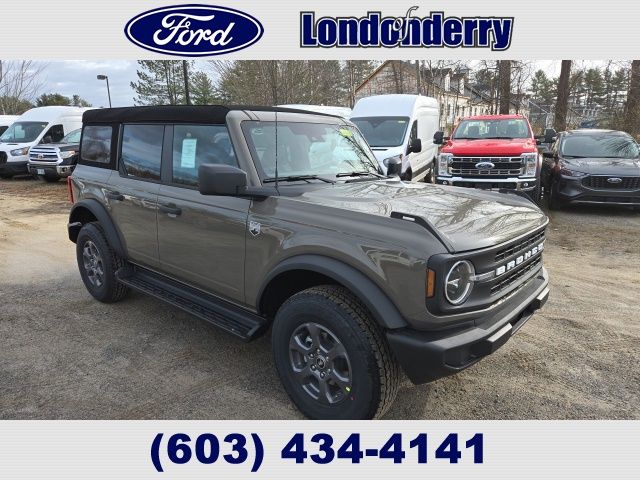 2025 Ford Bronco SUV 