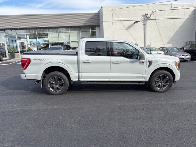 2023 Ford F-150 photo 2