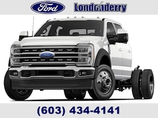 2026 Ford F-450 Chassis Lariat Truck Crew Cab