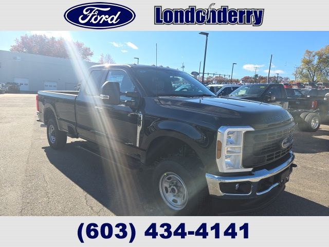2026 Ford F-250 XL 4x4 SuperCab 8' Box's photo