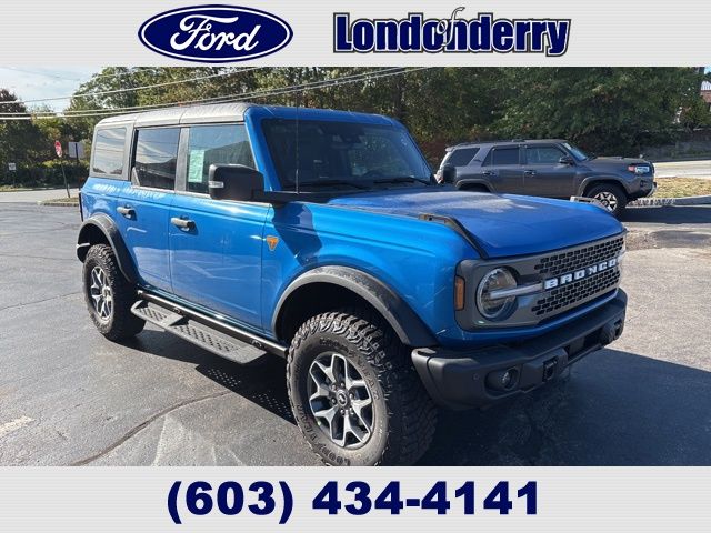 2025 Ford Bronco SUV 