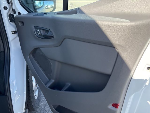 2025 Ford Transit Van Base - Photo 31