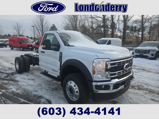 2026 Ford F-600 Super Duty Chassis Cab XLT's photo