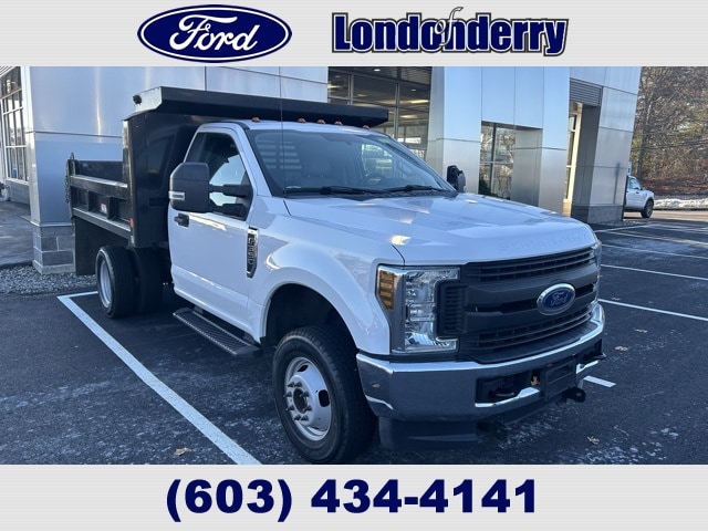 2019 Ford F-350 Super Duty Chassis Cab