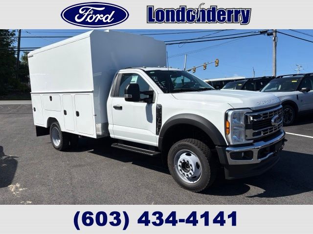 2026 Ford F-450 Chassis