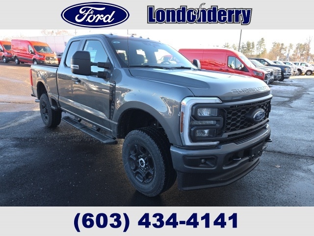 2026 Ford F-250 Super Duty XL's photo