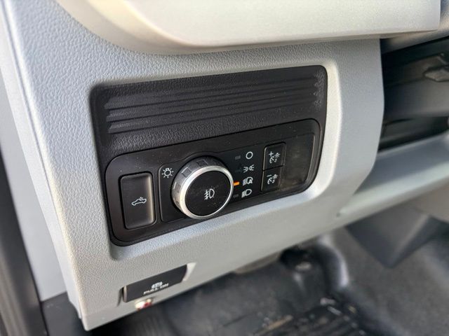 2026 Ford F-550 Super Duty Chassis Cab XLT - Photo 19
