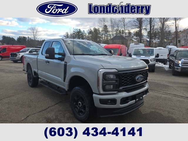 2026 Ford F-250 Super Duty XL's photo