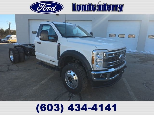 2026 Ford F-600 XLT 4x4 Regular Cab 169-In DRW's photo