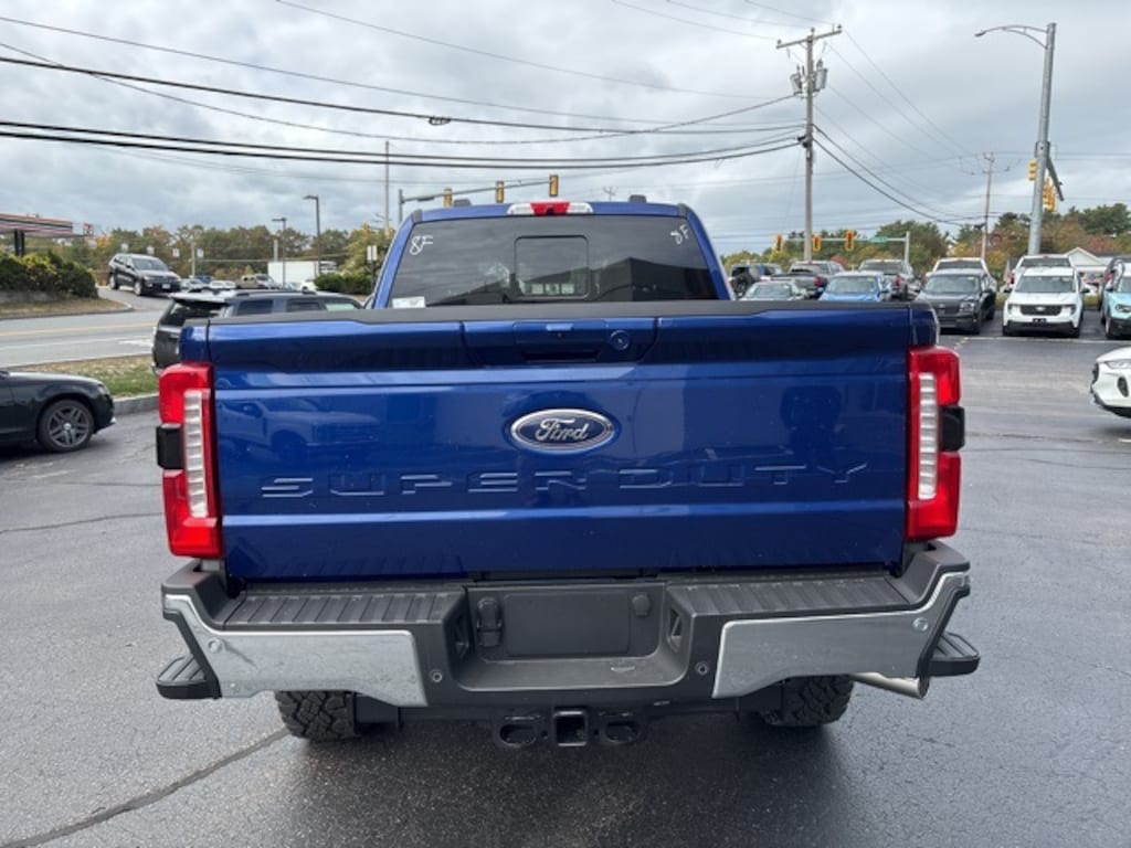 New 2026 Ford F-250 Lariat Truck Crew Cab