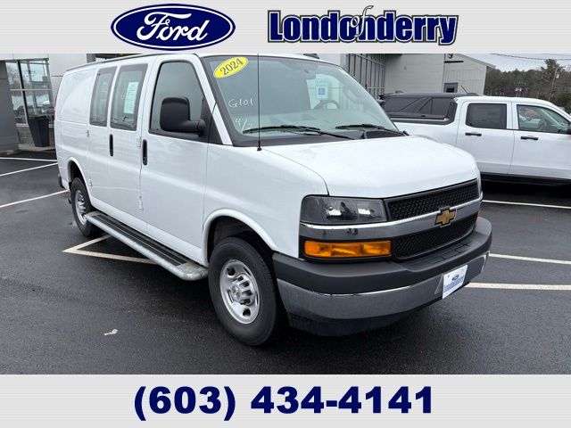 2024 Chevrolet Express Cargo