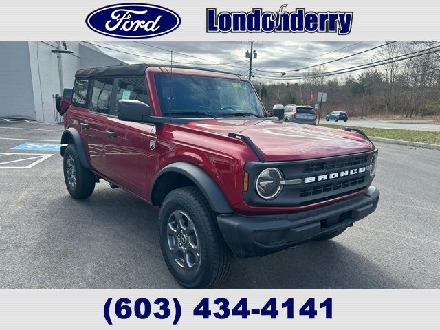2025 Ford Bronco SUV 