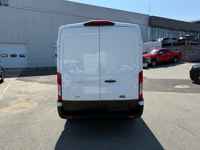 2025 Ford Transit photo 4