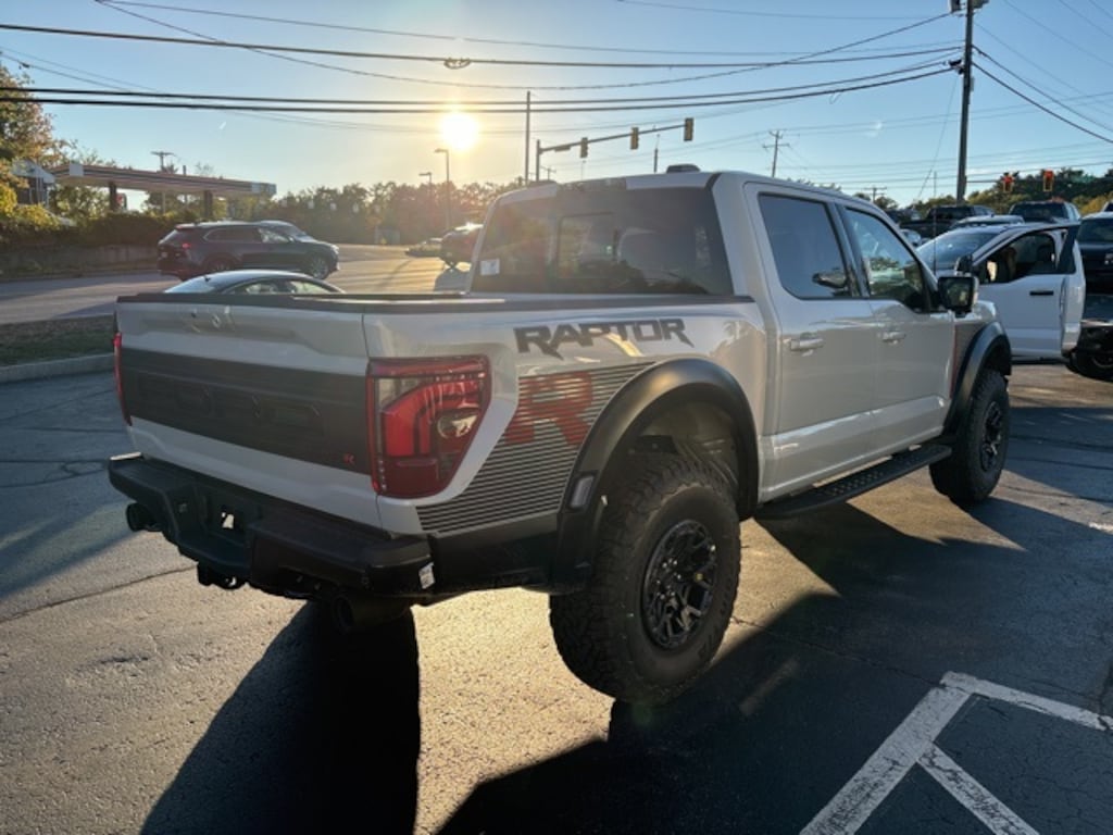 New 2025 Ford F-150 Raptor R Truck SuperCrew Cab