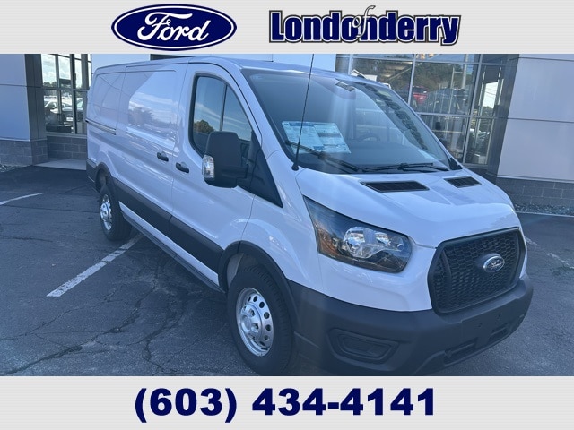 2025 Ford Transit Van Base's photo