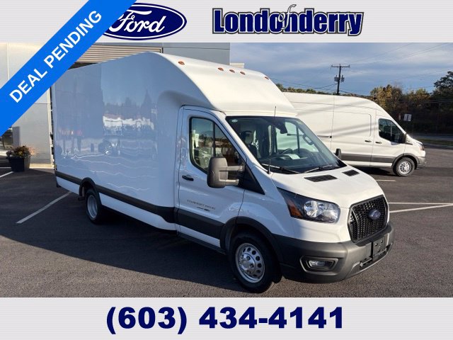 2025 Ford Transit Cutaway