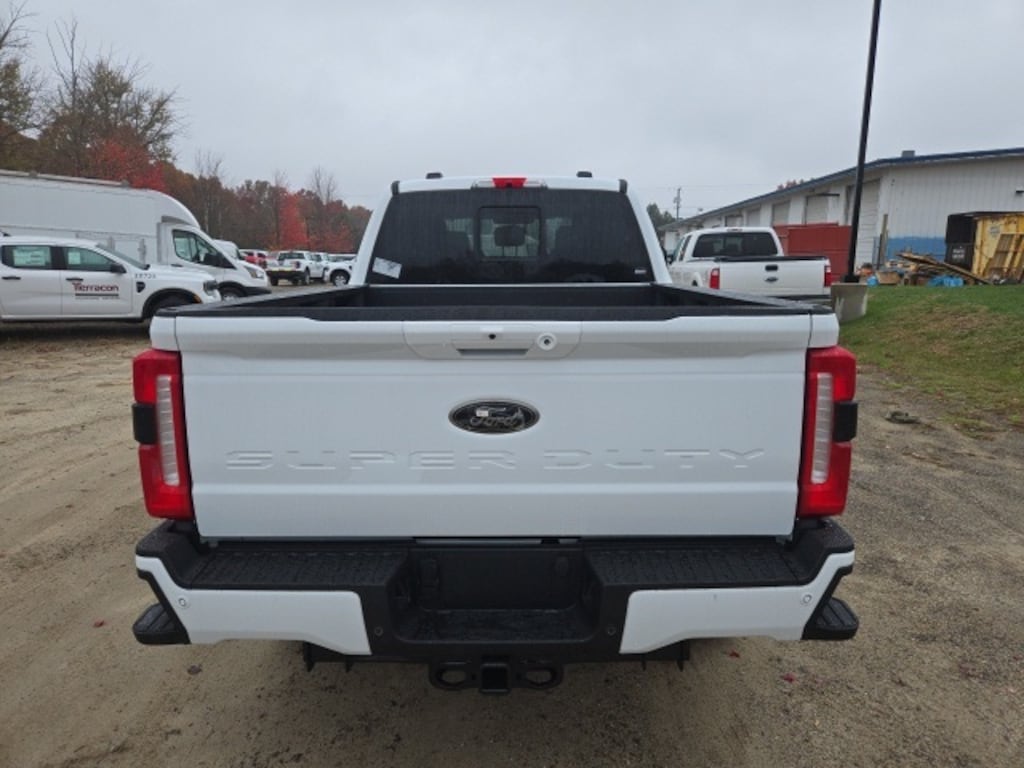 New 2026 Ford F-250 XLT Truck Crew Cab