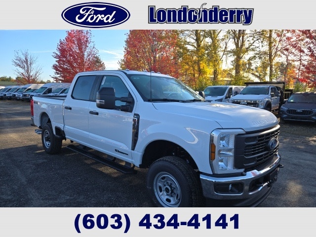 2026 Ford F-350 Super Duty XL's photo