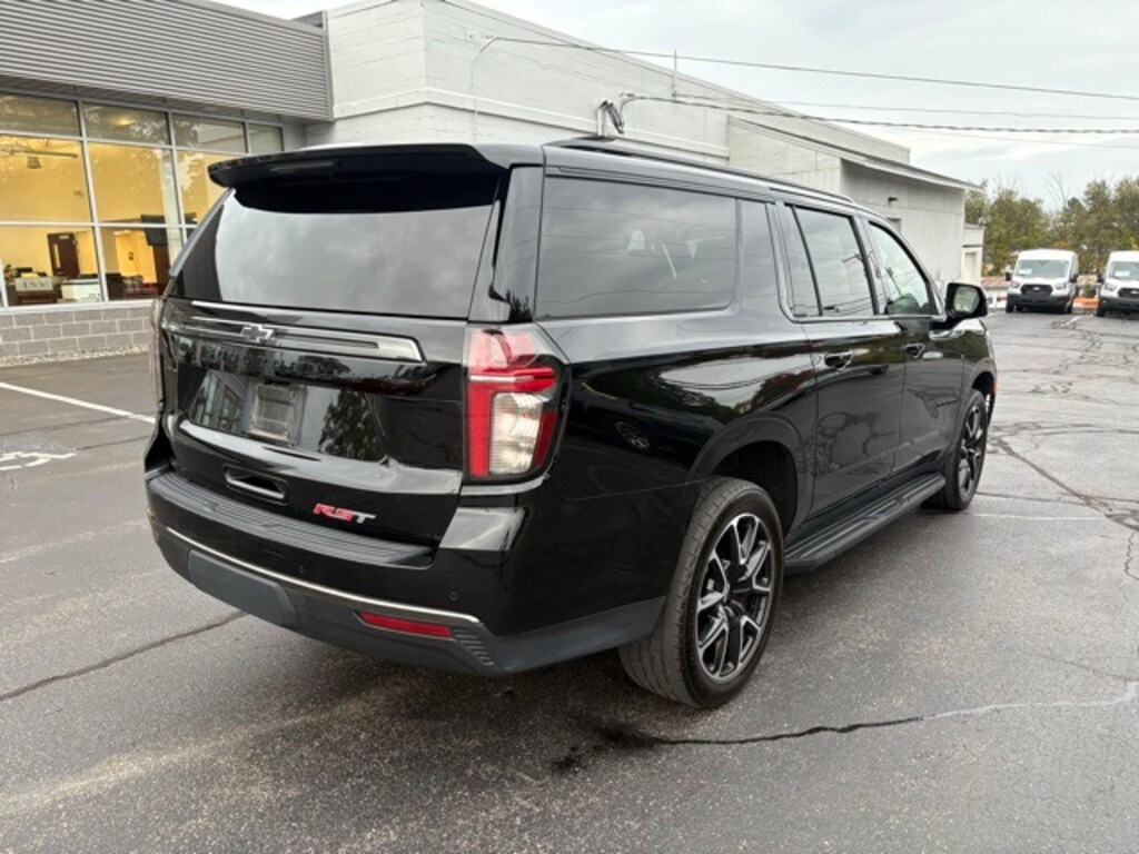 Used 2021 Chevrolet Suburban RST SUV