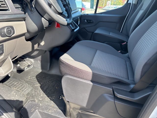 2025 Ford Transit Van Base - Photo 15