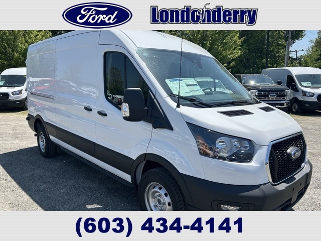 2025 Ford Transit Van Base's photo