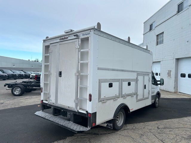 2024 Ford Transit photo 3