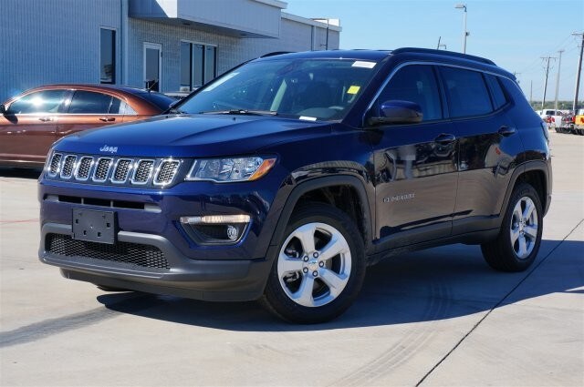 Used 2019 Jeep Compass Latitude with VIN 3C4NJCBB6KT614804 for sale in Cleburne, TX