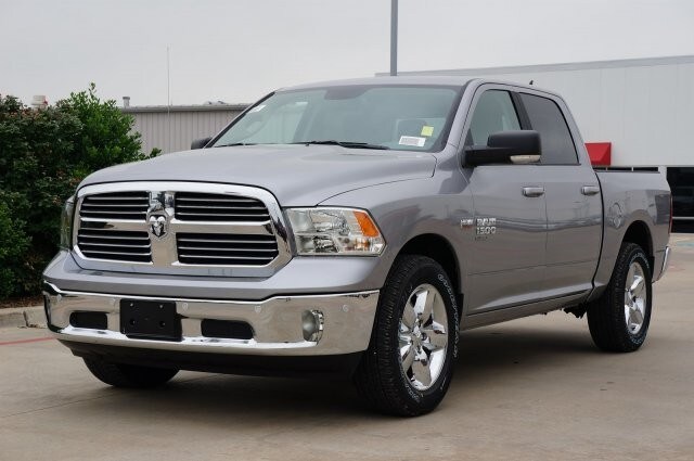 Used 2019 RAM Ram 1500 Classic Lone Star with VIN 1C6RR6LT1KS627083 for sale in Cleburne, TX