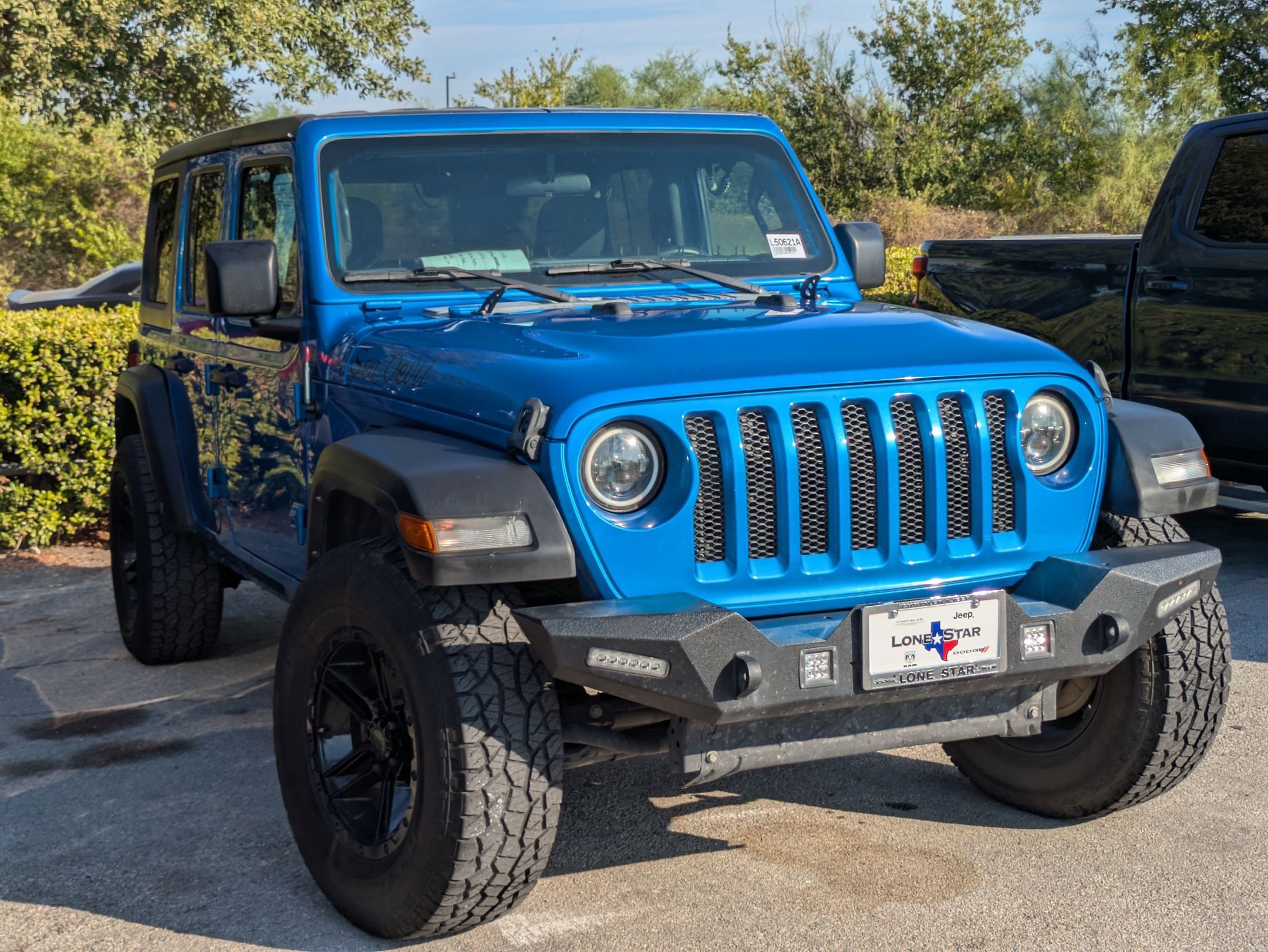 2022 Jeep Wrangler Unlimited Sport S photo 2
