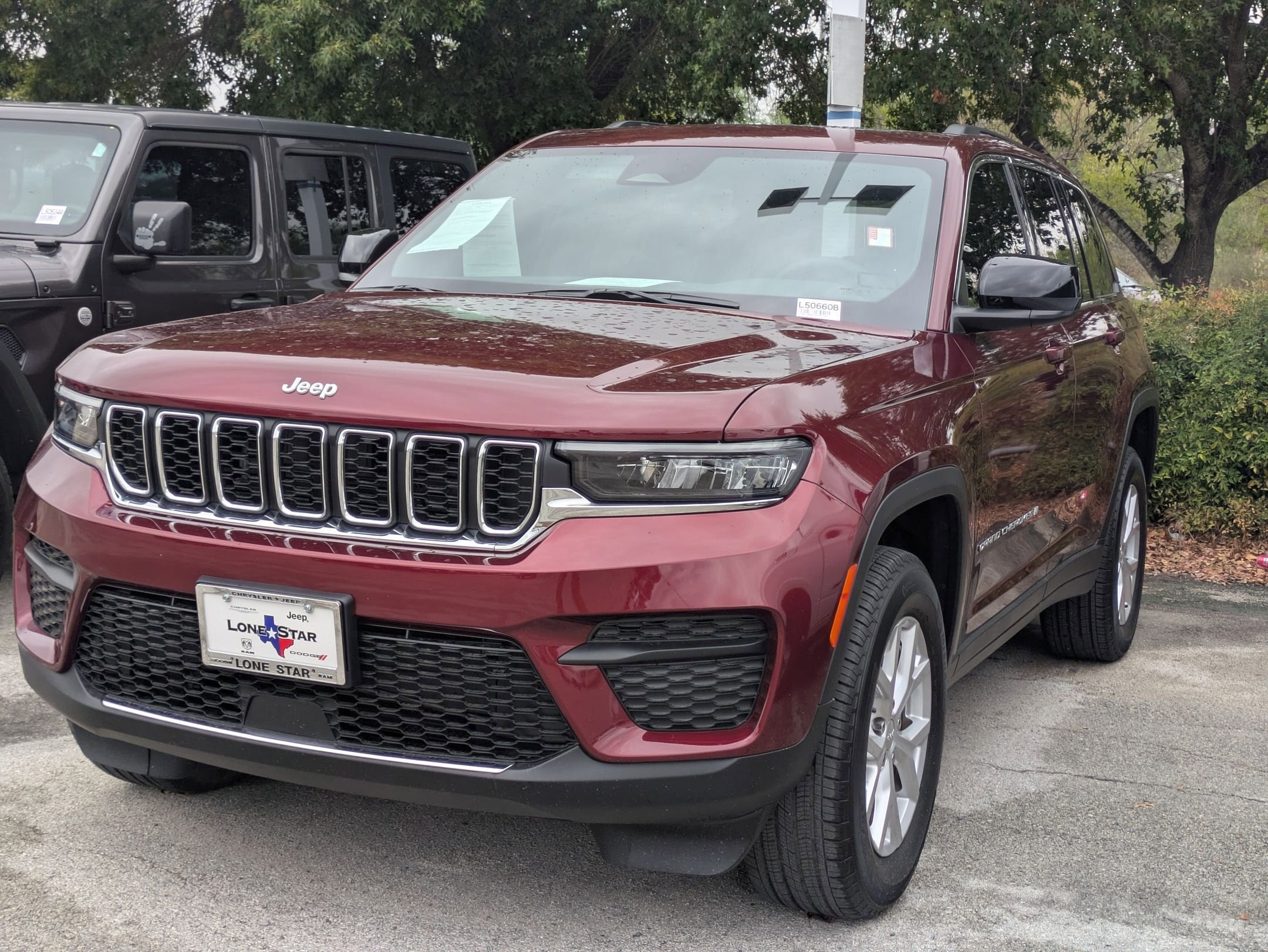 2025 Jeep Grand Cherokee Laredo
