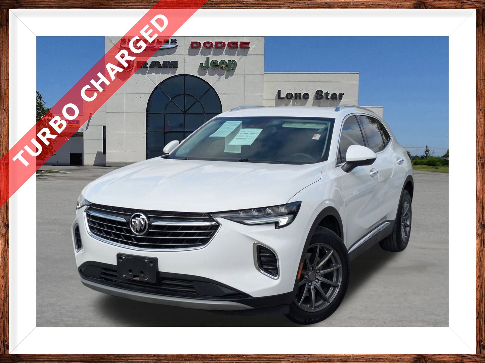 2023 Buick Envision Preferred's photo