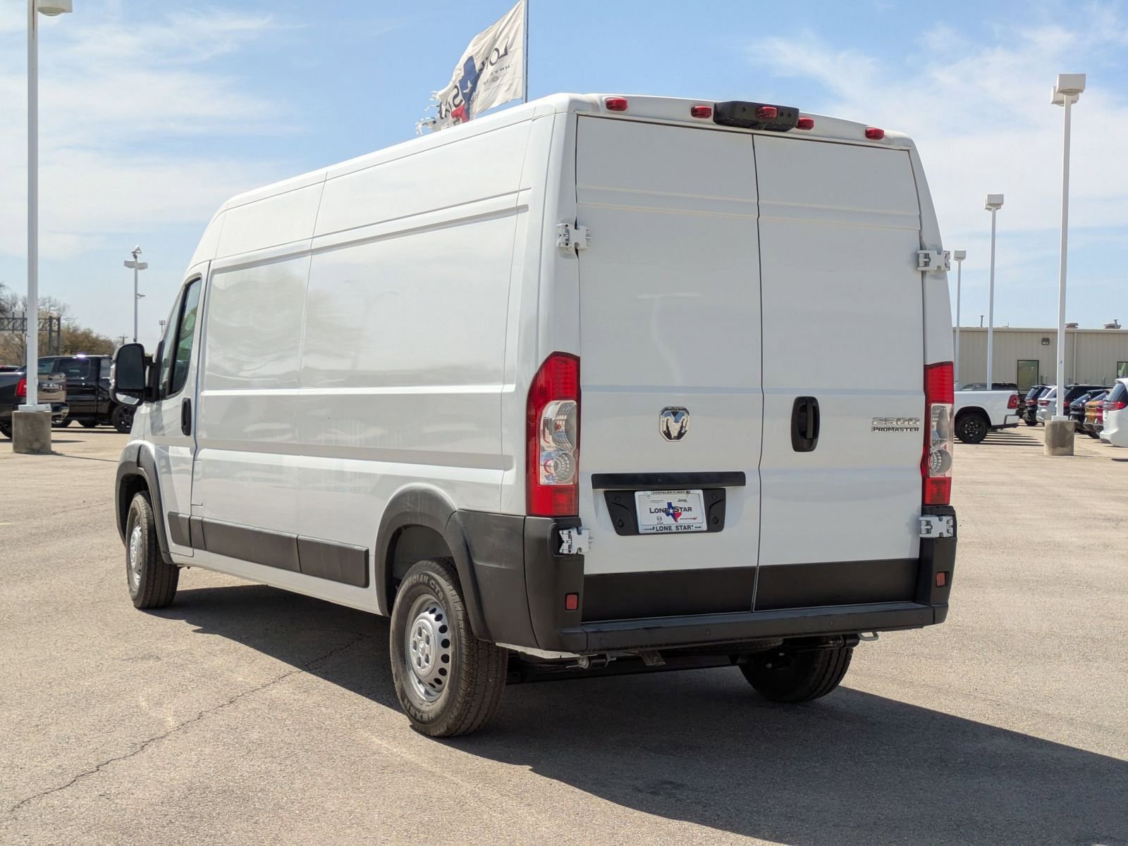 2025 Ram ProMaster 2500 photo 2