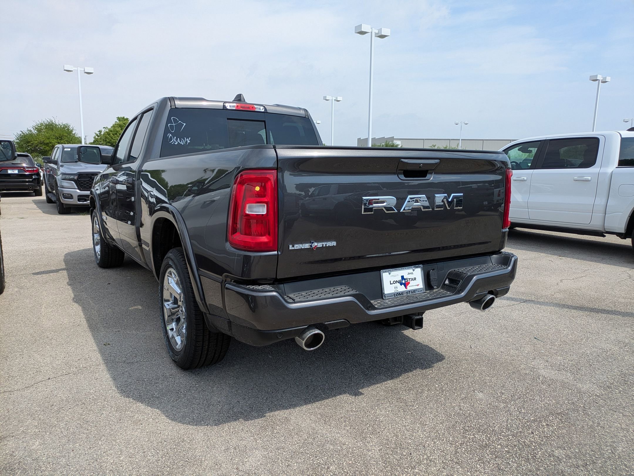 2025 Ram 1500 Lone Star photo 4