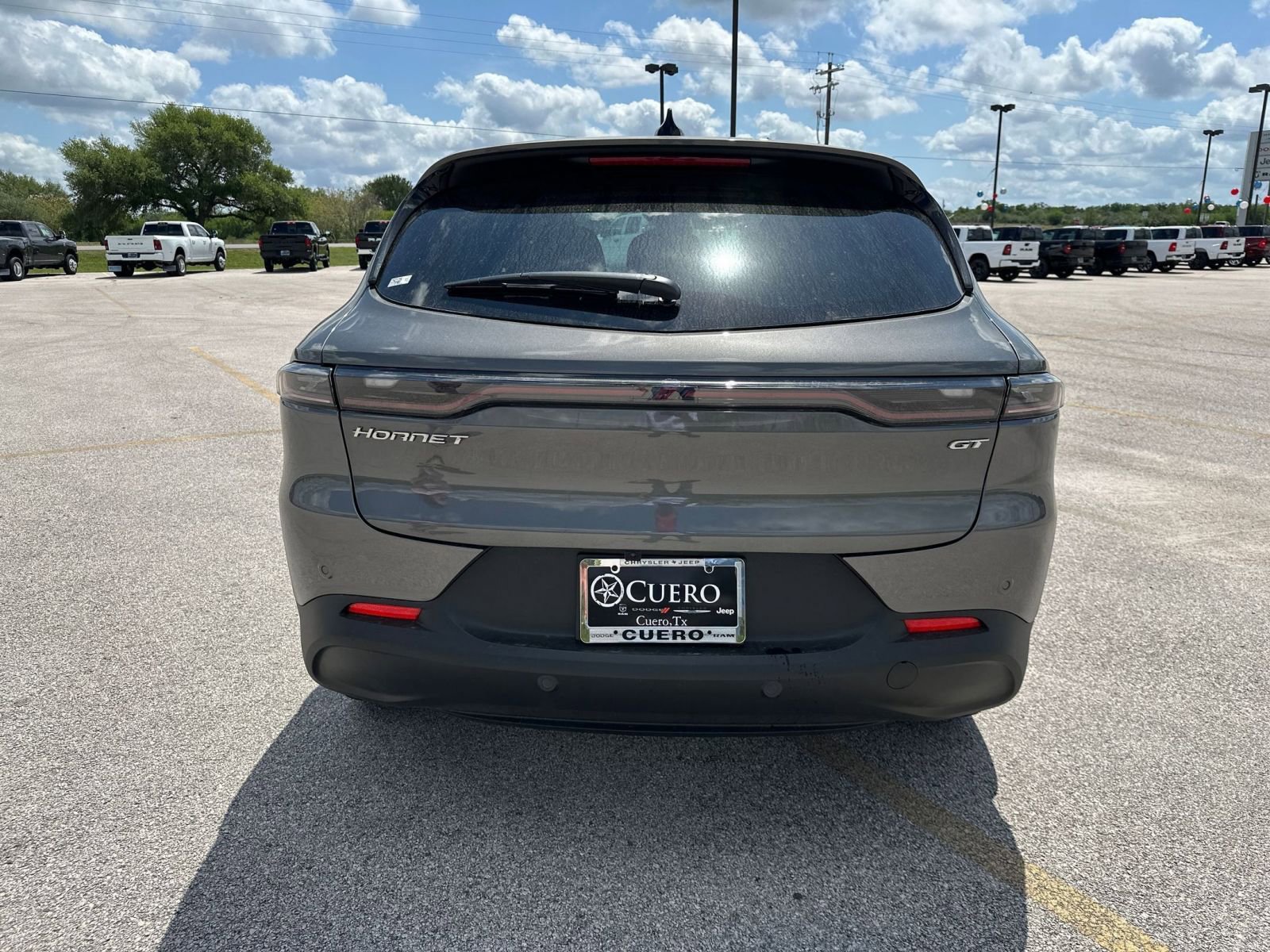 2025 Dodge Hornet GT photo 4