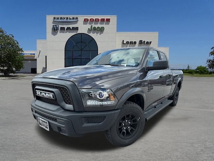 2024 Ram 1500 Classic WARLOCK QUAD CAB 4X4 6'4 BOX Pickup