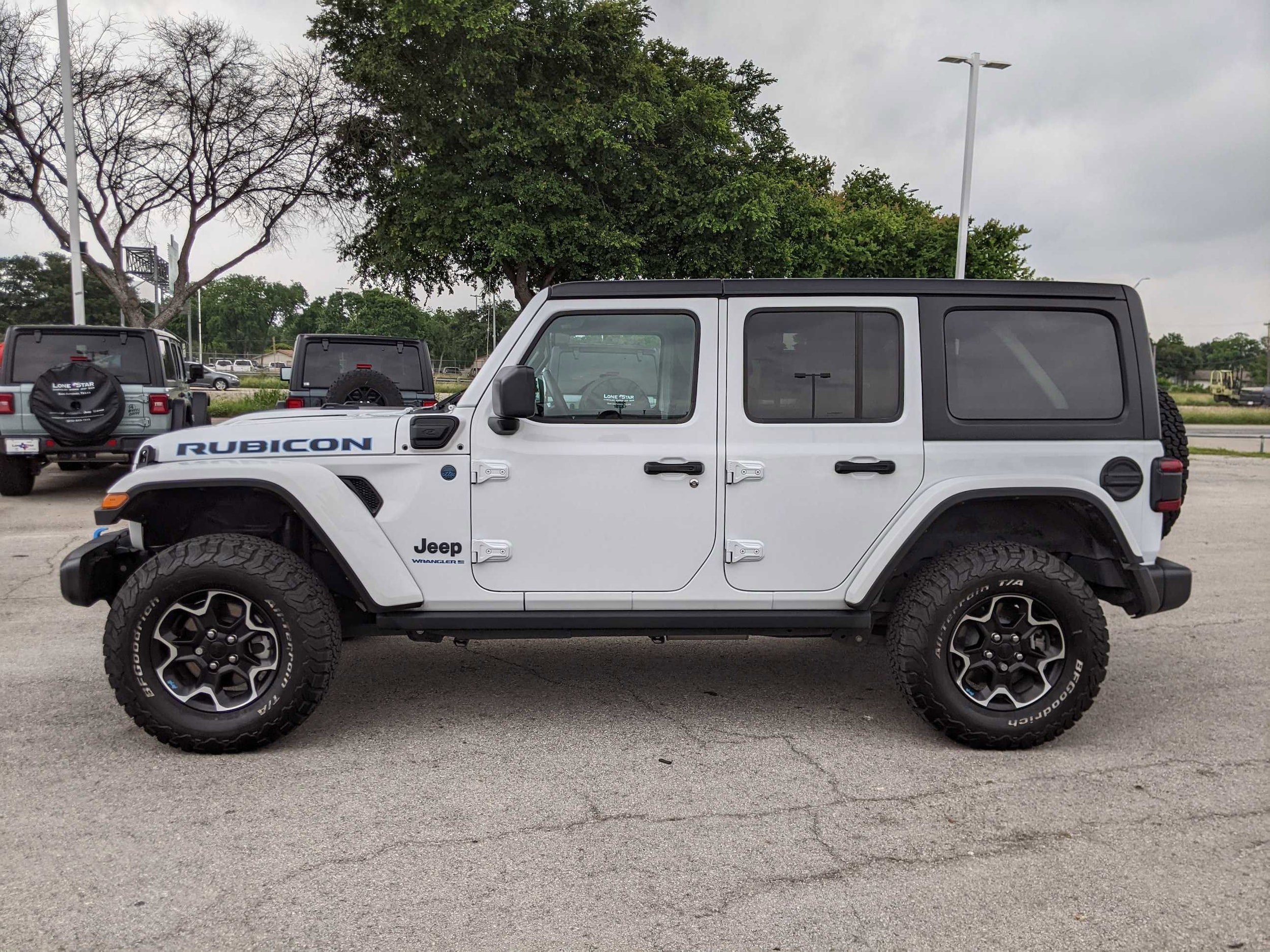 Used 2023 Jeep Wrangler 4xe Rubicon 4XE with VIN 1C4JJXR66PW584364 for sale in San Antonio, TX