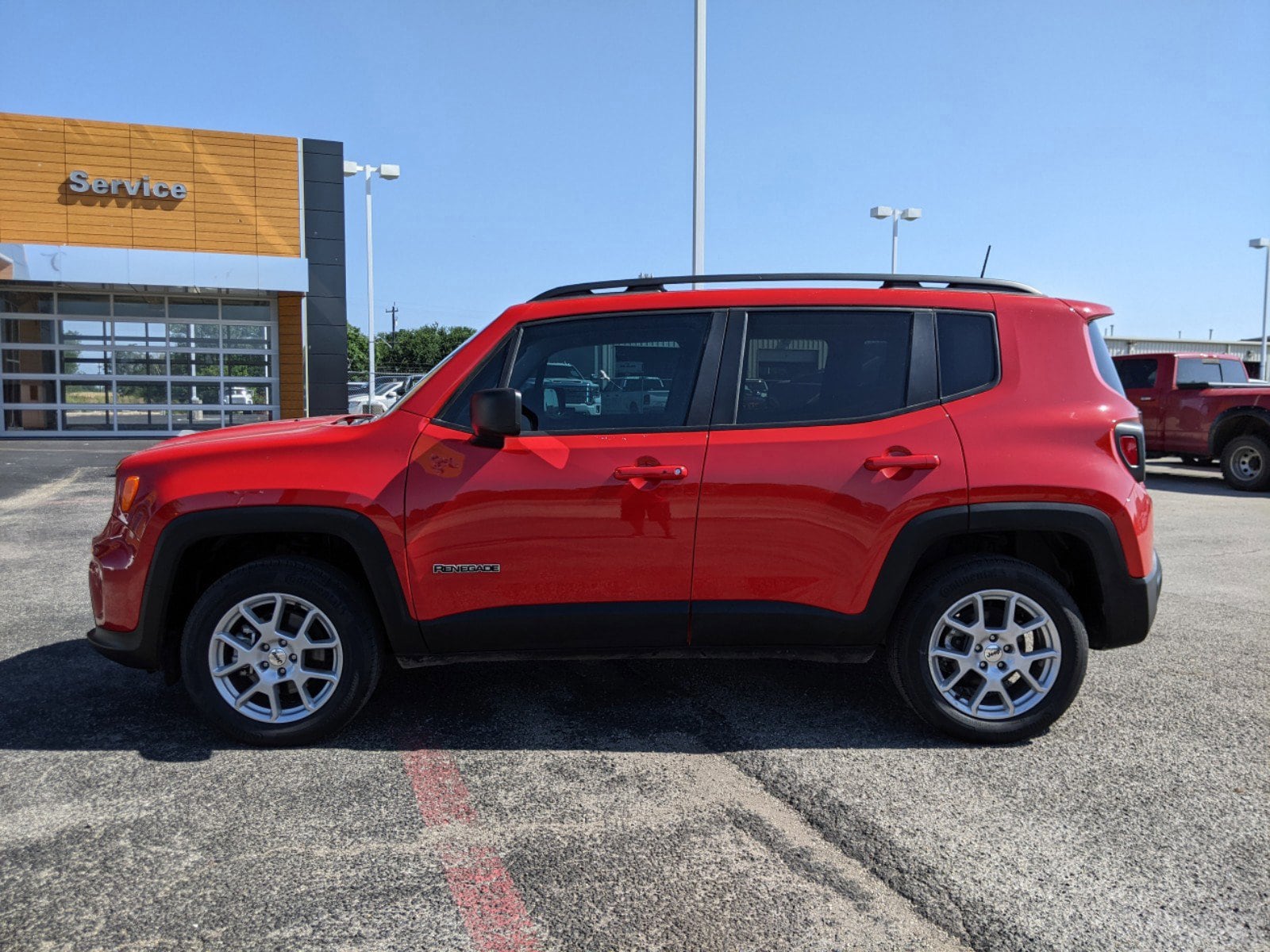 Used 2022 Jeep Renegade Latitude with VIN ZACNJDB17NPN45501 for sale in San Antonio, TX