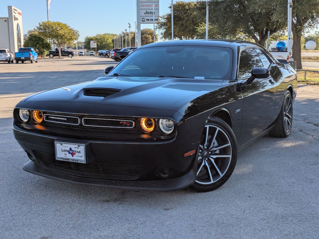 Used 2023 Dodge Challenger R/T R/T RWD