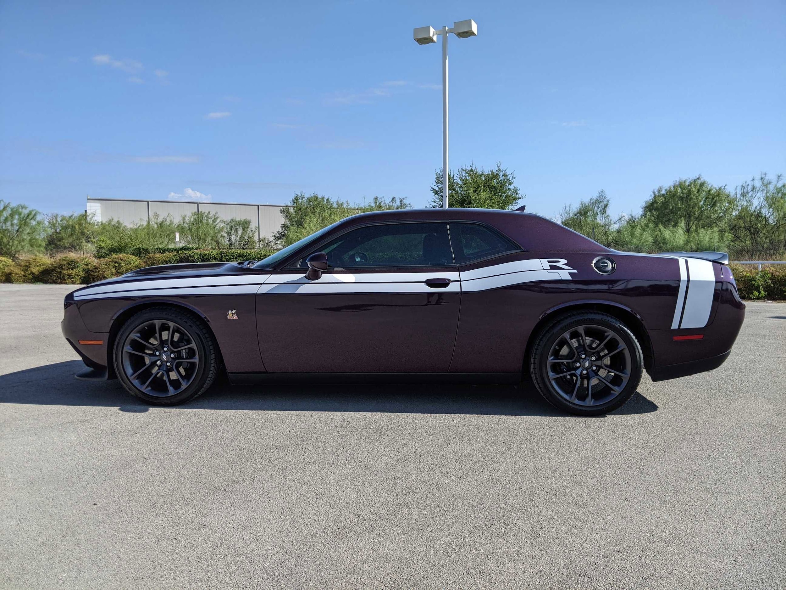 Used 2022 Dodge Challenger R/T with VIN 2C3CDZFJ3NH179972 for sale in San Antonio, TX