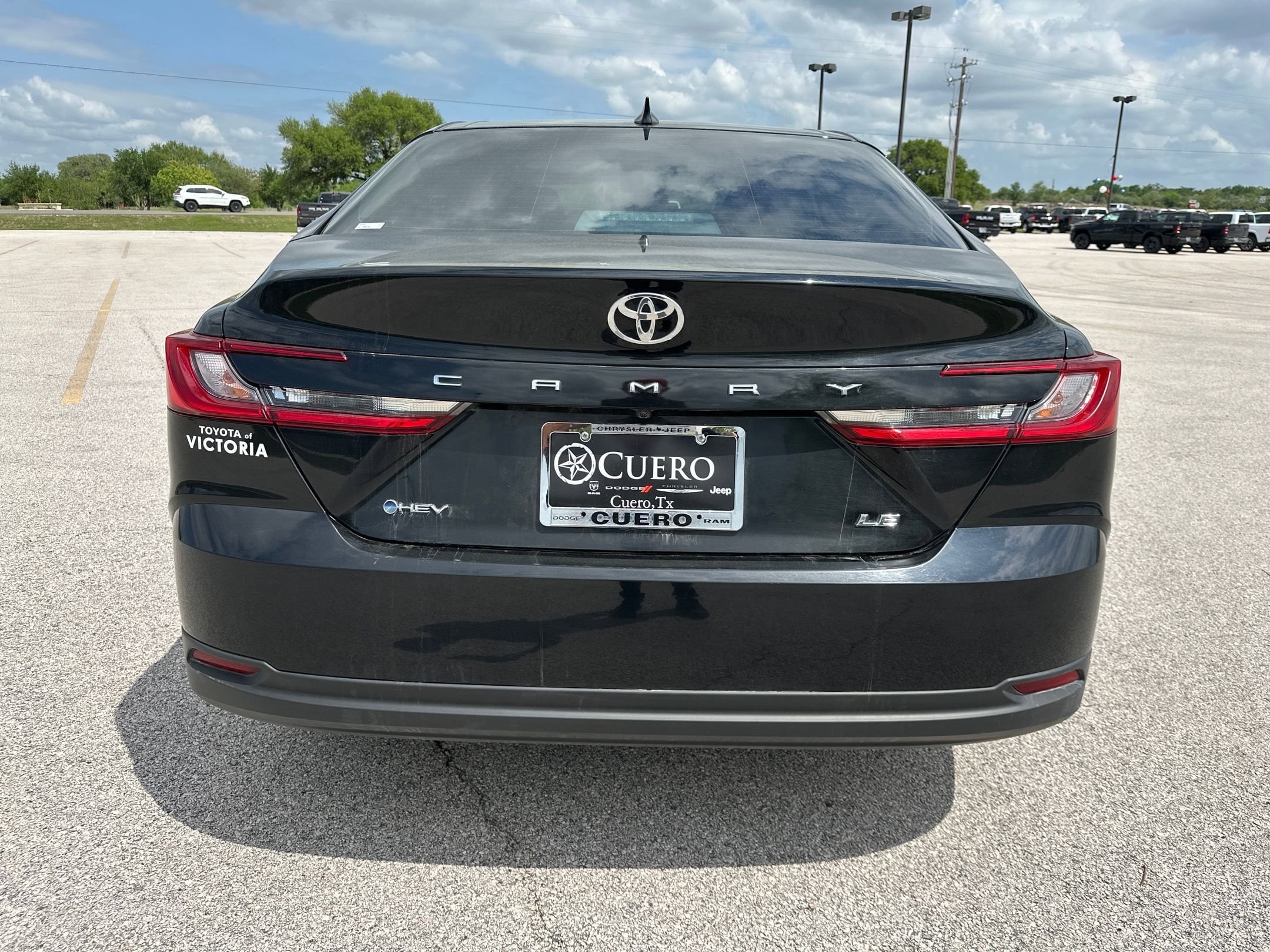 2025 Toyota Camry LE photo 4
