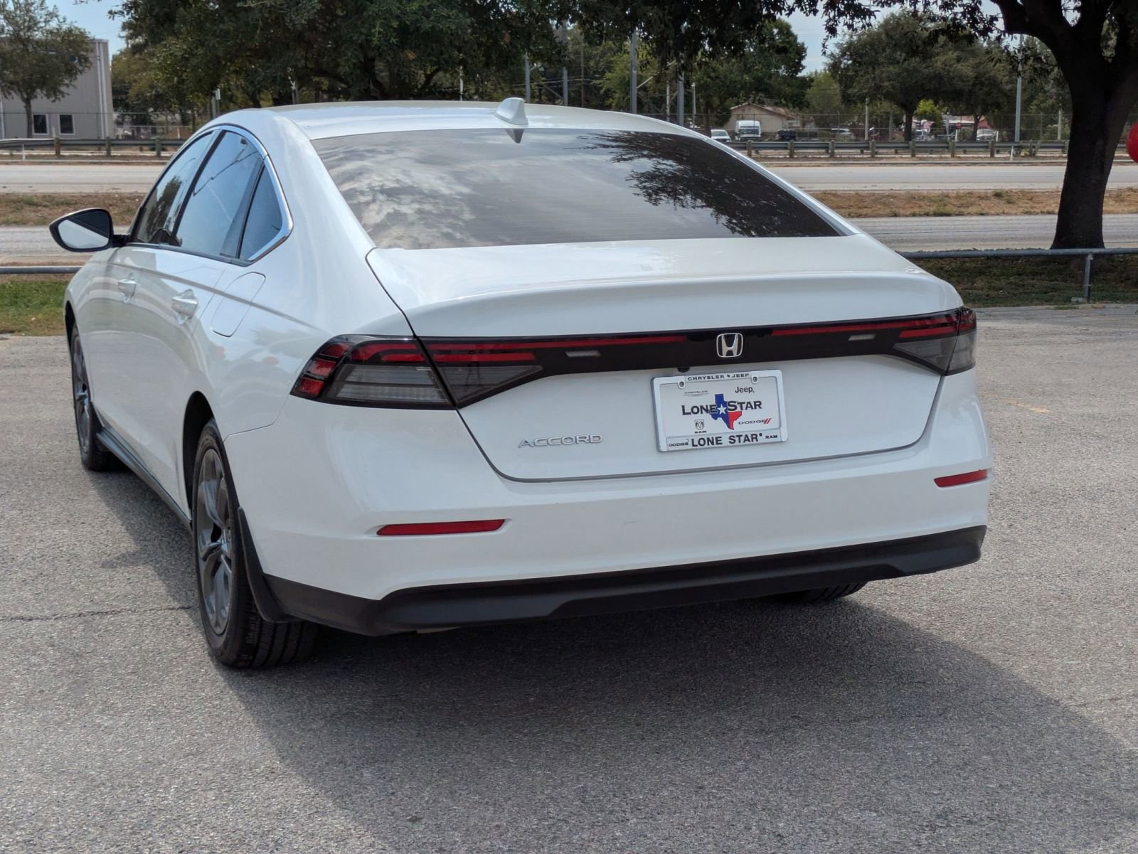 2023 Honda Accord EX photo 3