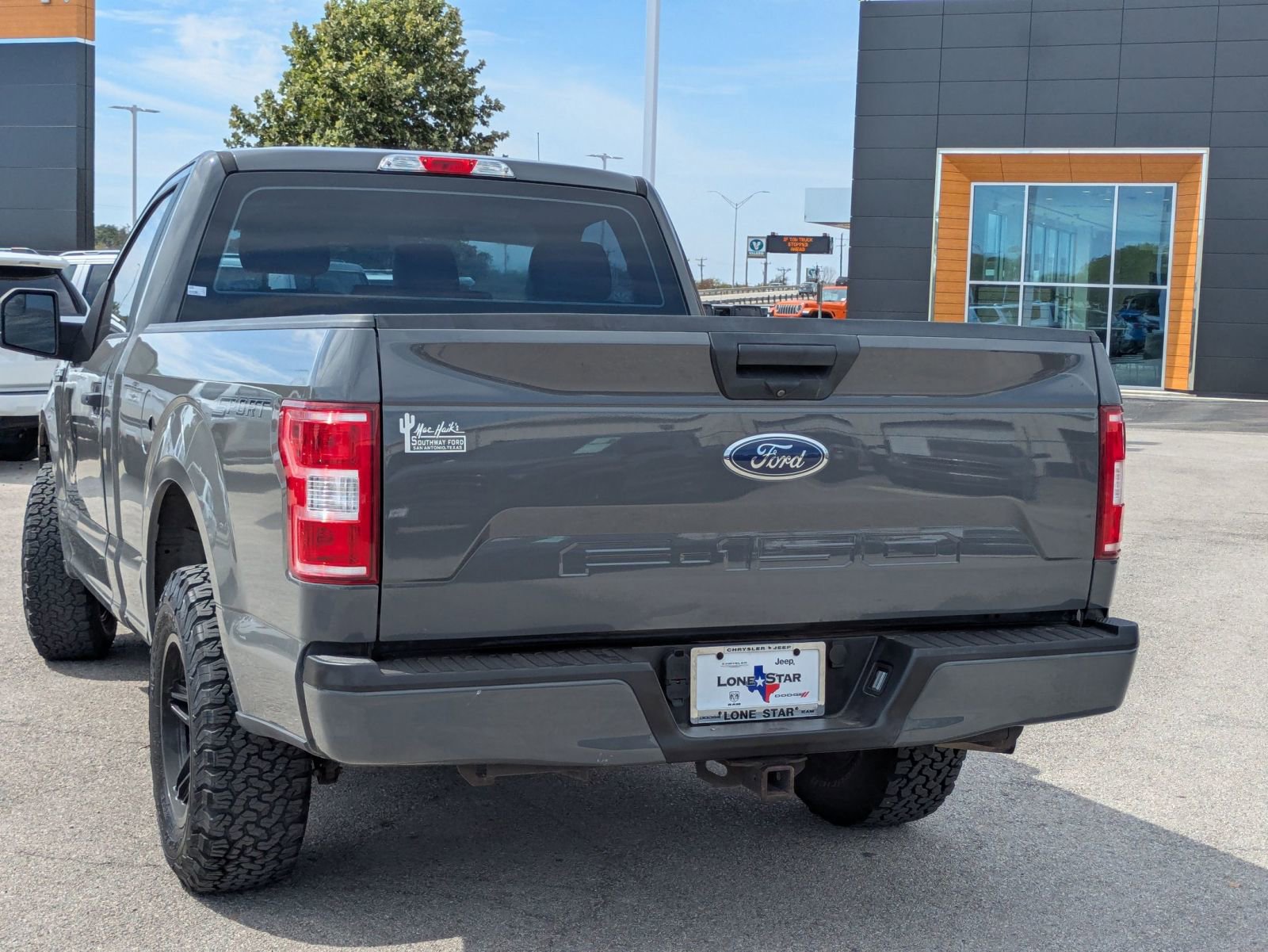 2018 Ford F-150 XL photo 2