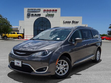 2020 Chrysler Pacifica Touring L Touring L FWD