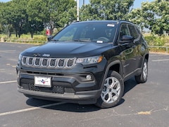 2025 Jeep Compass LATITUDE 4X4 Sport Utility