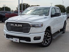 2026 Ram 1500 LARAMIE CREW CAB 4X4 5'7 BOX Pickup