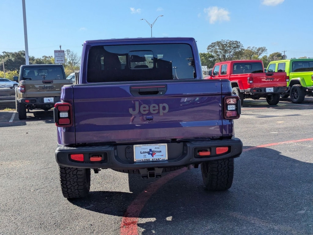 New 2026 Jeep Gladiator MOJAVE X 4X4 Pickup