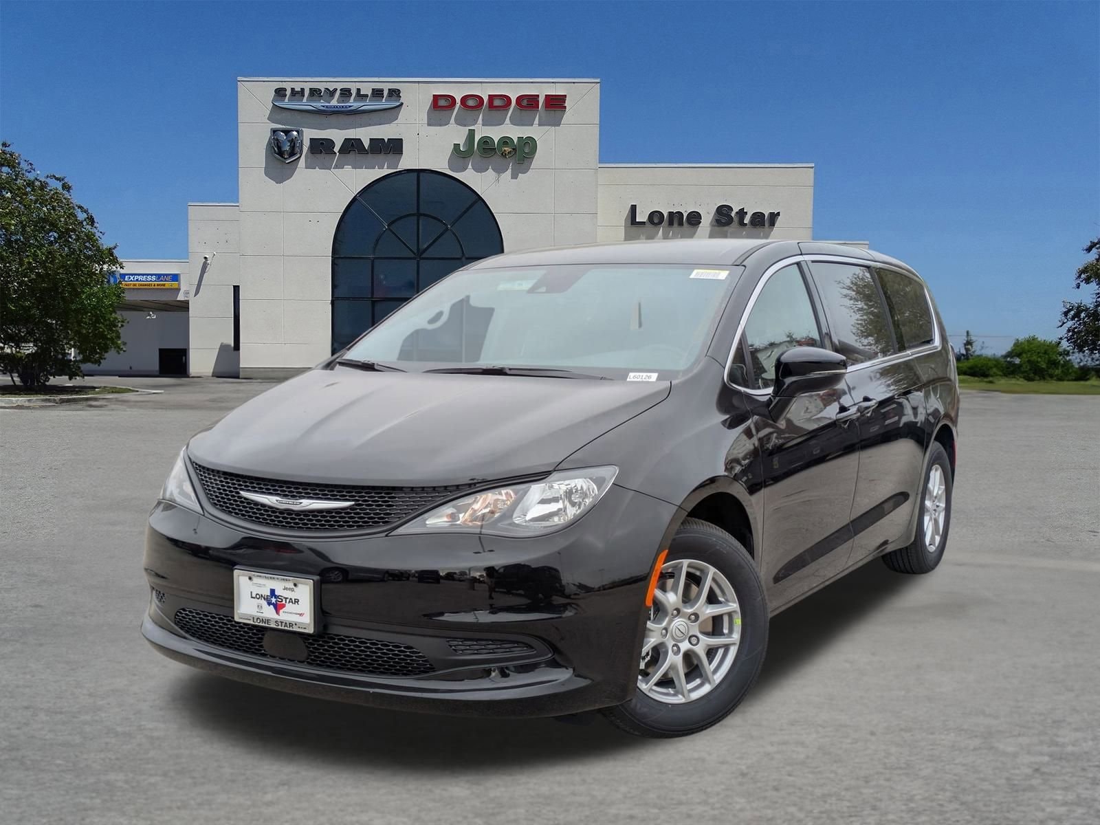 2026 Chrysler Voyager LX's photo